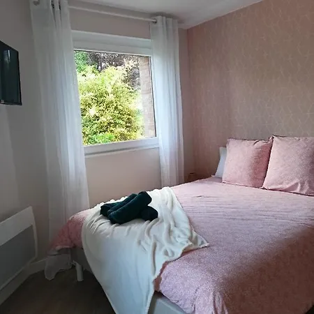 Les Du Galant Rez De Jardin 3*